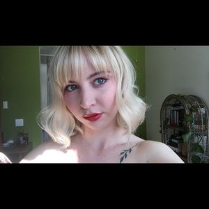 Meet your Posher, Rachel